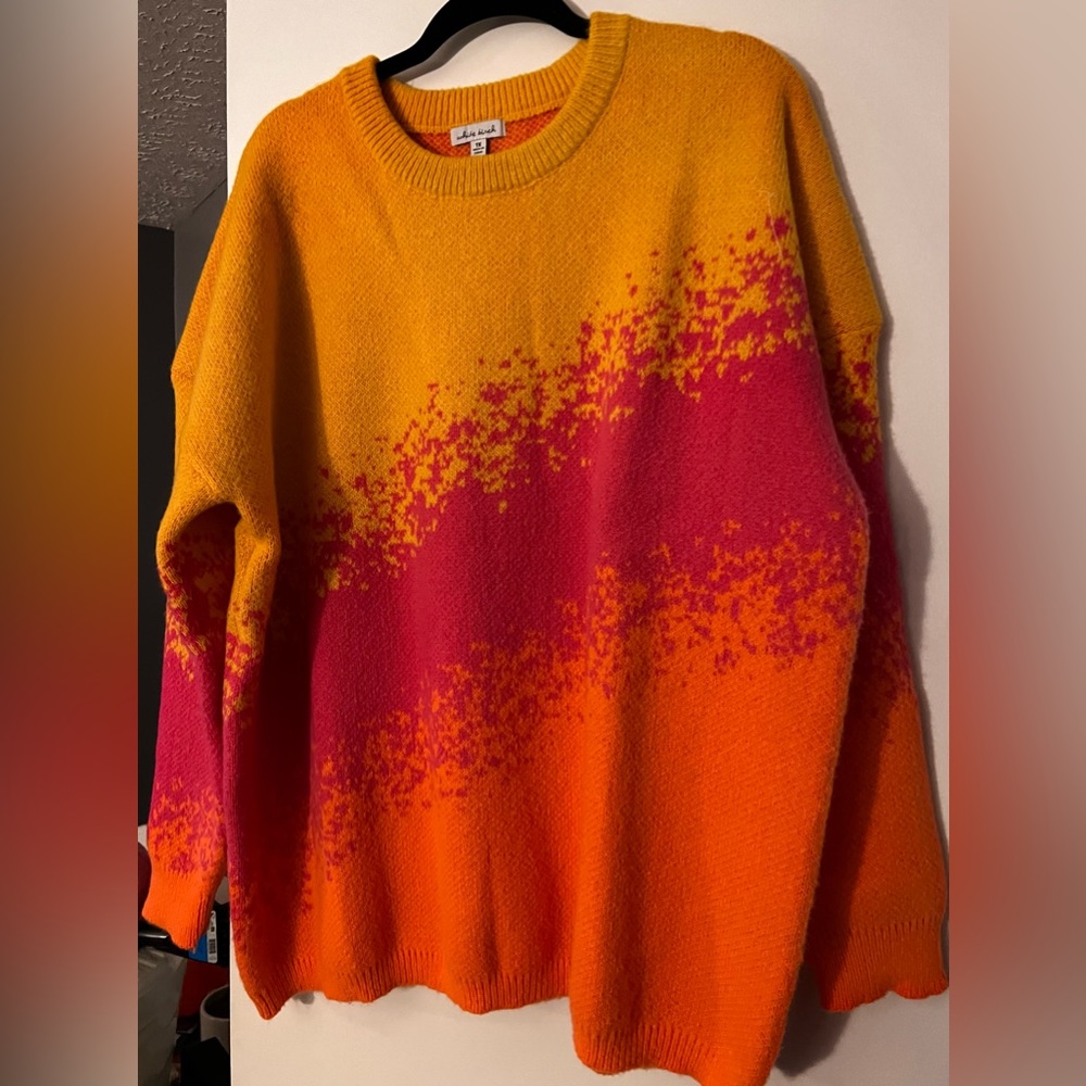 1x White Birch NWOT ombré sweater